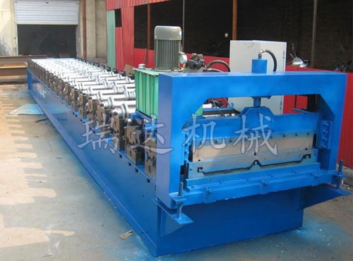 820型角驰压瓦机