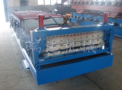 840/850型双层压瓦机